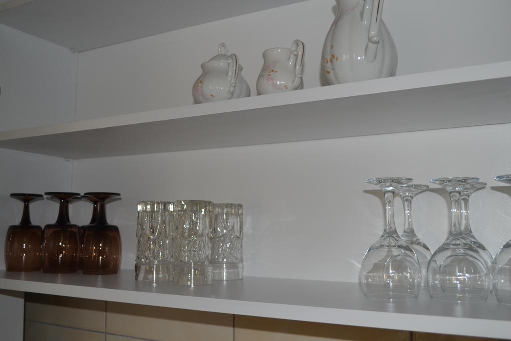 Apartment Gashi พริสตีนา ภายนอก รูปภาพ