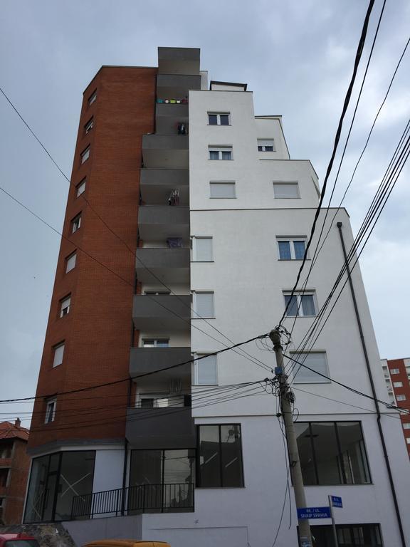 Apartment Gashi พริสตีนา ภายนอก รูปภาพ